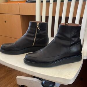 Paul Smith men’s black Italian leather side zip boots. Euro size 42. US 8.5